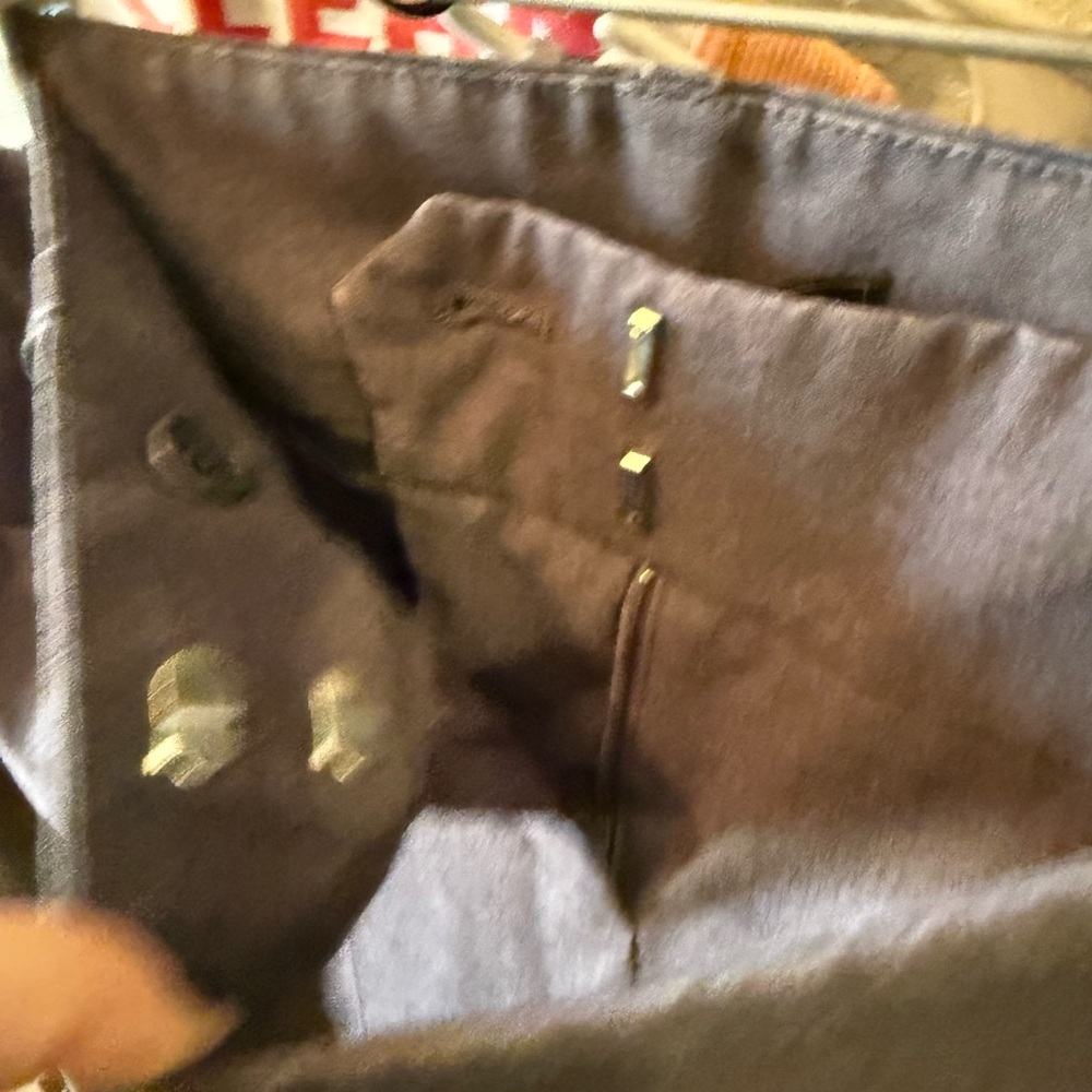 BASICALLY BRAND NEW BCBG LOW RISE GRAY CROPPED WORK SLACKS W/ POCKETS! SIZE 0 - Picture 4 of 7